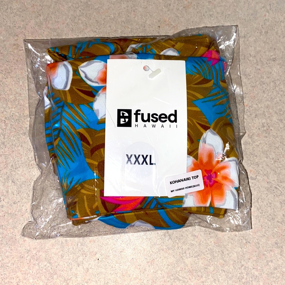 Fused Hawaii K top size XXXL